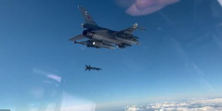 MSB: 13 PKK'lı terörist etkisiz hale getirildi