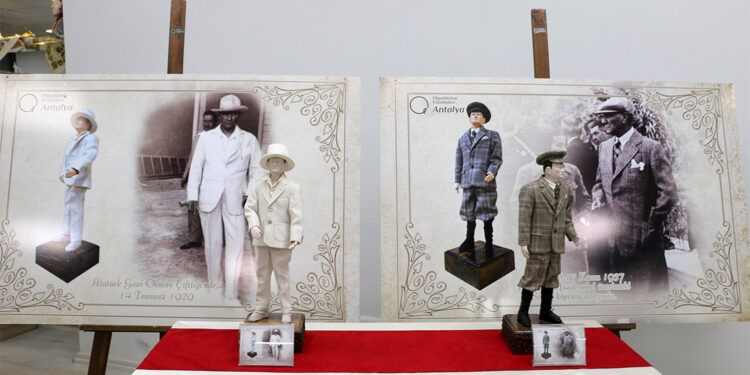 'Atatürk Kitre Bebek Sergisi' hayran bıraktı