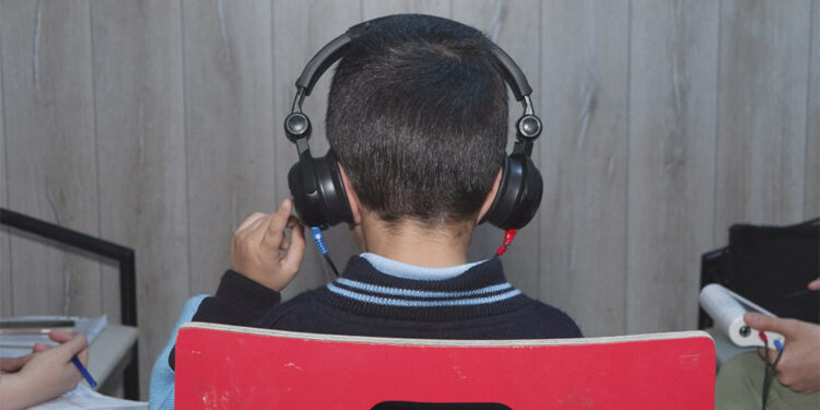 Öğrenciler için işitme tarama testleri yapıldı