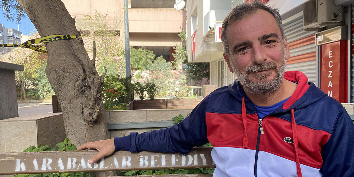 Okul binası yıkımda yan yatınca vatandaşlar mağdur oldu