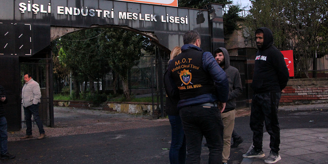 Okul önlerinde öğrencilerin güvenliği için denetim yapıldı