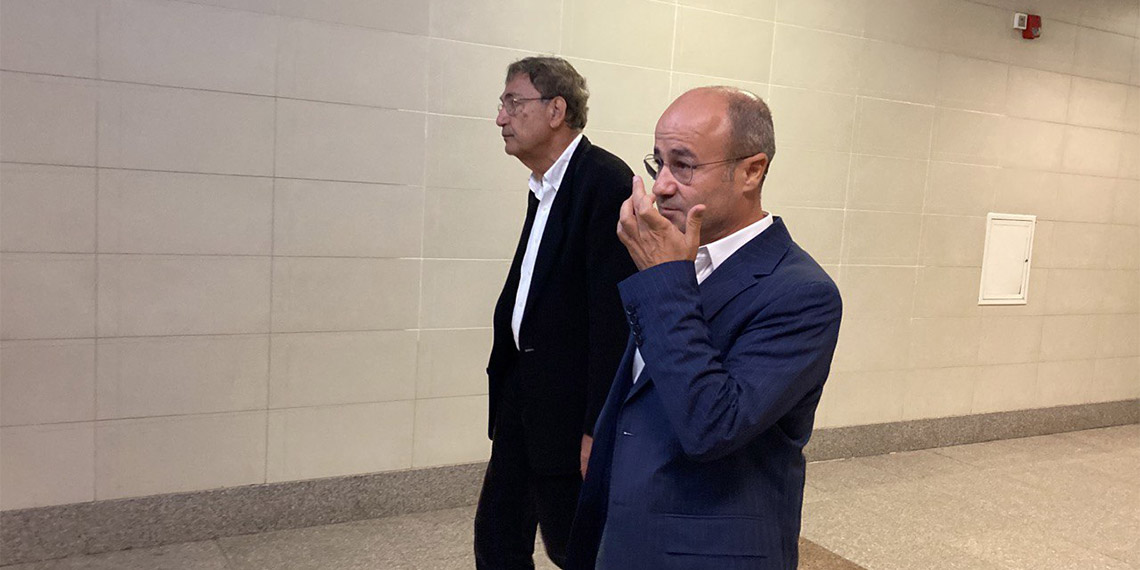 Orhan Pamuk komşularıyla mahkemelik oldu