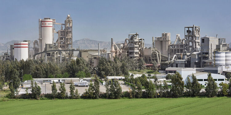 OYAK Çimento'nun Net-Zero taahhüdü tescillendi