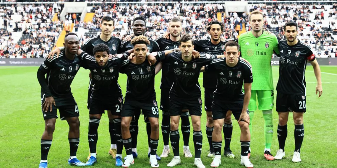 Beşiktaş'ta 18 yıllık aradan sonra, geçtiğimiz hafta 2. Teknik direktörlük dönemine başlayan rıza çalımbay, galibiyet serisi yakalayarak beşiktaş'ı atağa kaldırmak istiyor.