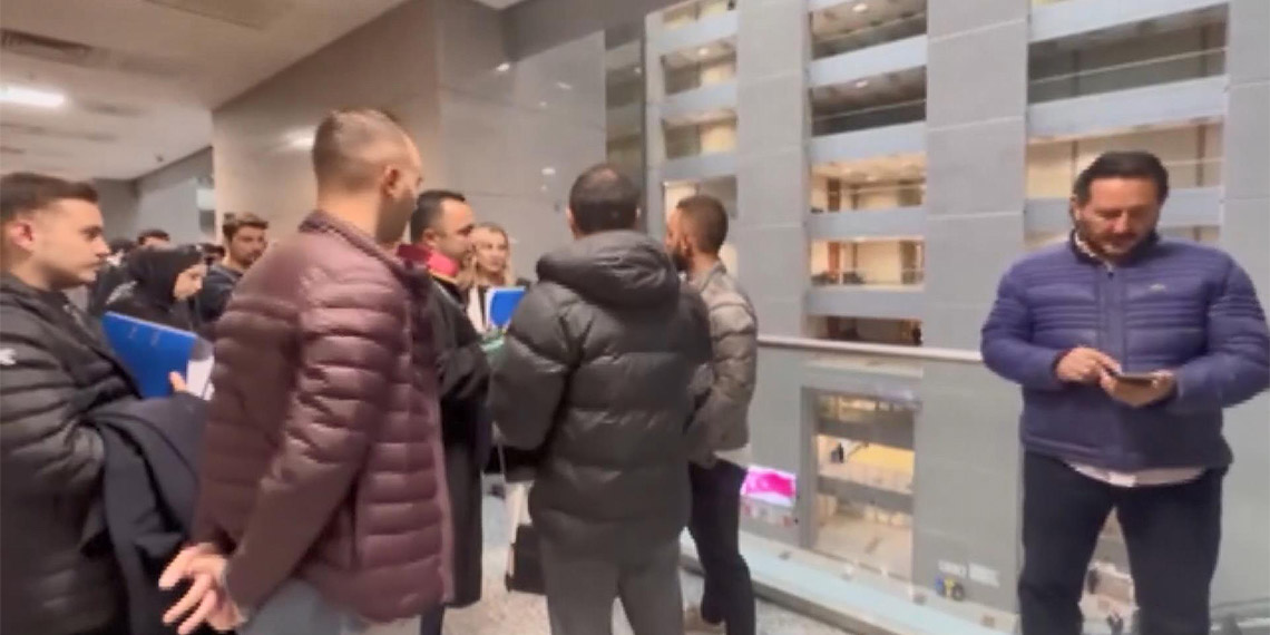 Seçil Erzan'a gidecek parayı avukat Candaş Güral getirmiş