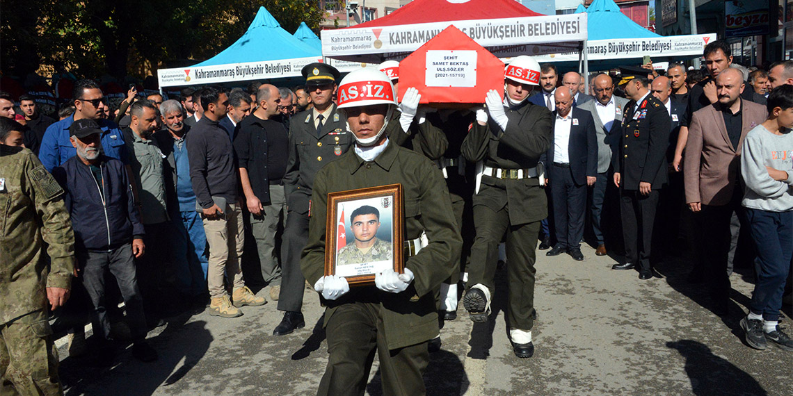 Sözleşmeli Er Samet Bektaş son yolculuğuna uğurlandı