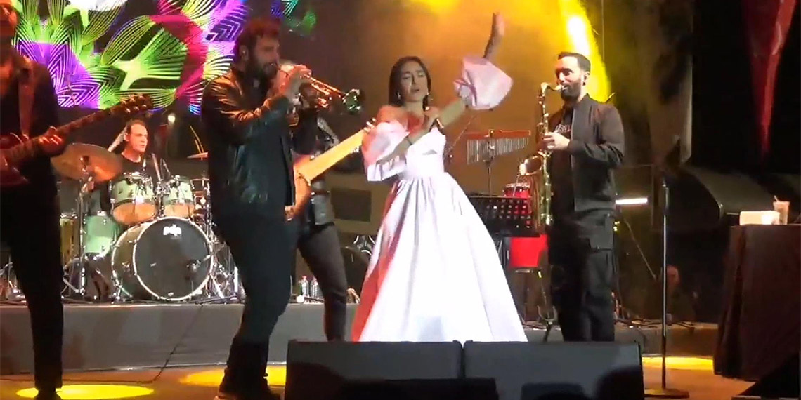 Silivri'nin kurtuluş yıl dönümünde Melek Mosso rüzgarı