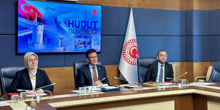 Suriye hududunda modüler beton duvarların inşası tamamlandı