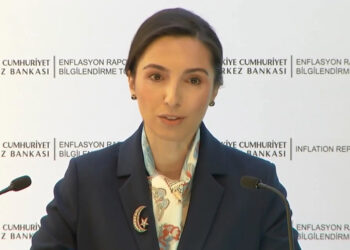 Yıl sonu enflasyon tahminini yüzde 65 olarak güncelledik