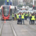 Tramvay arızalandı; yolcular yürümek zorunda kaldı