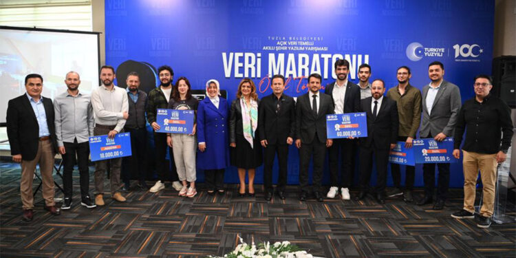 'Veri Maratonu' ödülleri verildi