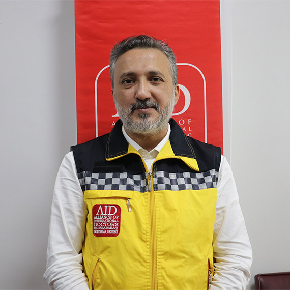 Uzuv kaybı yaşayan 52 depremzedeye protezleri teslim edildi