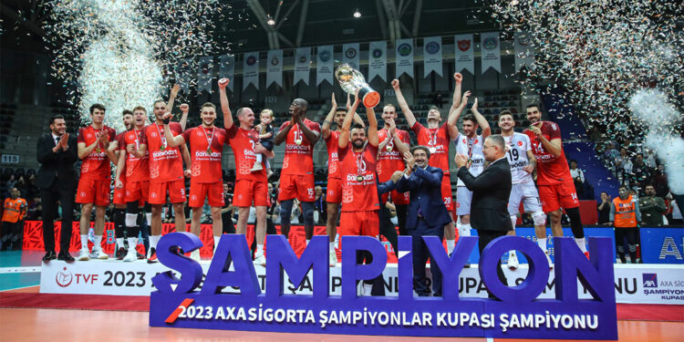 Ziraat Bankkart Şampiyonlar Kupası'nın sahibi oldu