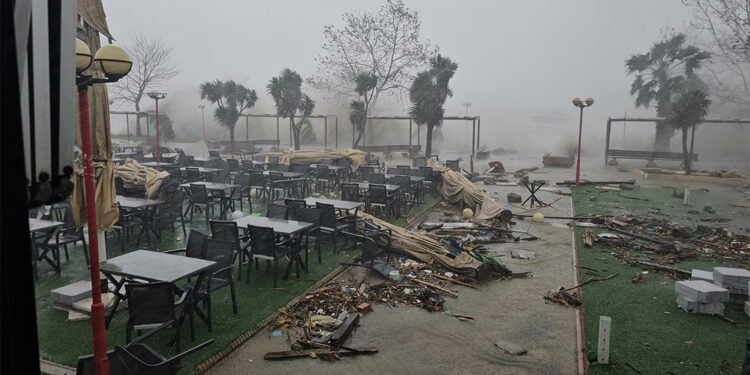 6 okulda eğitime 2 gün ara verildi