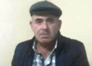 14 yaşındaki çocuk, babasını balta ile öldürdü