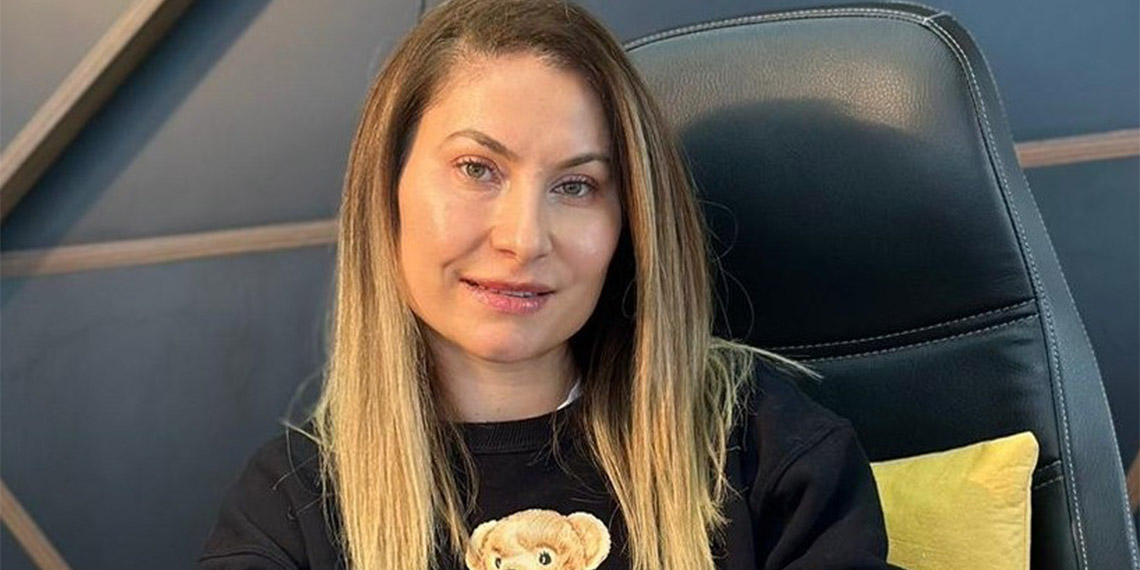 Uzmanlardan yılbaşı uyarısı, “kozmetik hediyelere dikkat”. Sahte cilt bakım ürünleri, cildimize çok büyük kalıcı zararlar verebilir, hatta yaşamımızı bile tehlikeye sokabilir.