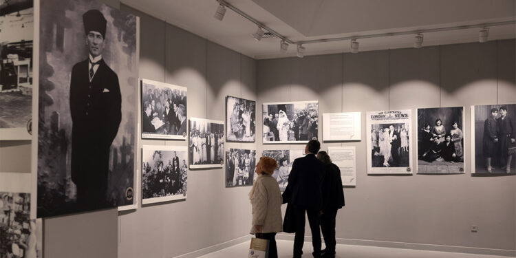 Haremden Özgürlüğe Türk Kadınının Bağımsızlık Öyküsü