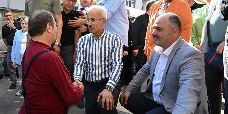 Hızlı tren ve ana hat trenlerinde 1 milyon 142 bin 142 engelli yolcu seyahat etti