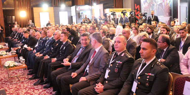 3'üncü Askeri Lojistik ve Destek Zirvesi Ankara'da başladı