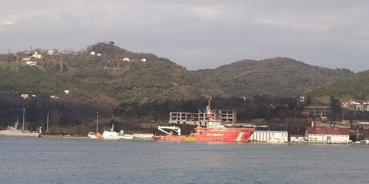 7 mürettebatı aranan gemi için yerinde söküm süreci