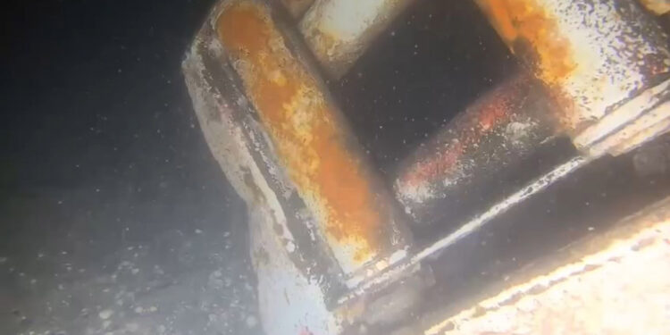 7 mürettebatı aranan geminin batık görüntüleri ortaya çıktı