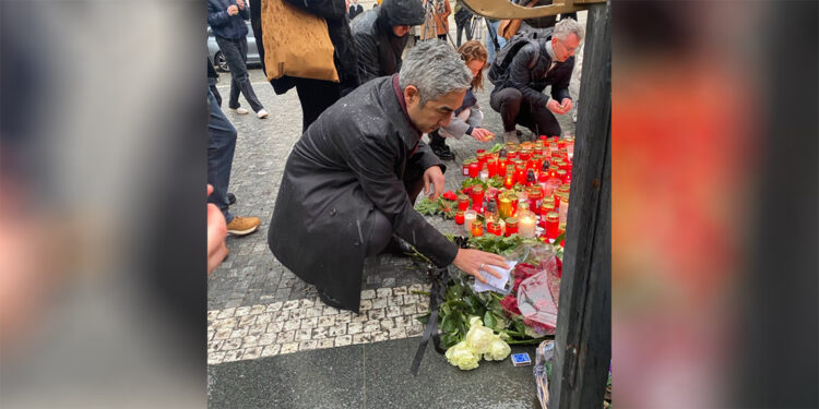 ABD ve İngiltere büyükelçiliklerinden ‘Prag’ paylaşımı