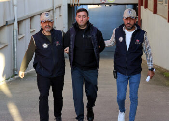 Adana'da 8 yıl hapisle aranan MKP'li yakalandı