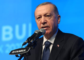 Adil bir dünya mümkün ama Amerika'yla değil