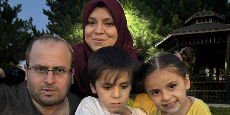 Ankara'da yaşayan Filistinli aile, 200 yakınını kaybetti