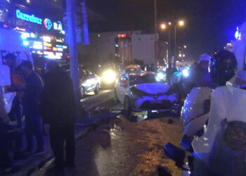 Avcılar D-100'deki feci kaza kamerada: 4 yaralı