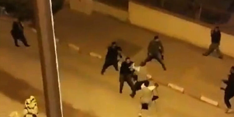 Aydın'da sopa ve bıçaklı kavga; 11 yaralı