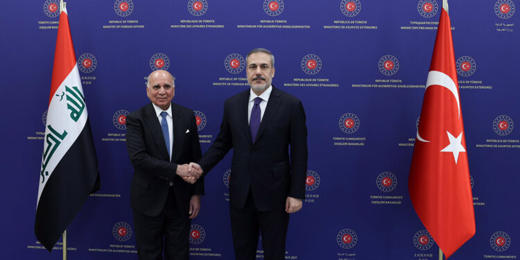 Bakan Fidan, Irak Dışişleri Bakanı ile görüştü