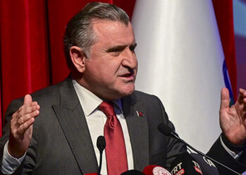 Bakan Osman Aşkın Bak’tan derbi yorumu