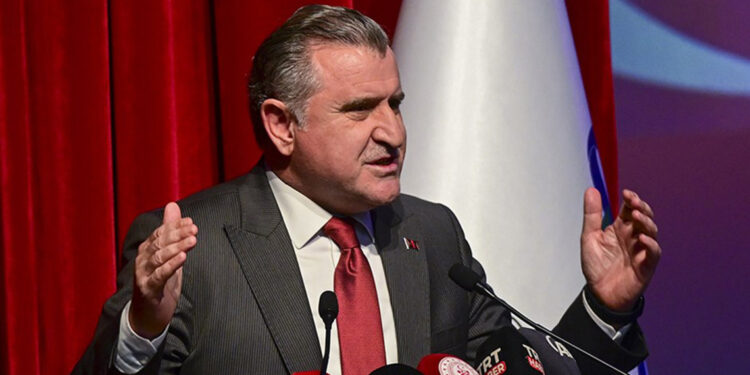 Bakan Osman Aşkın Bak’tan derbi yorumu