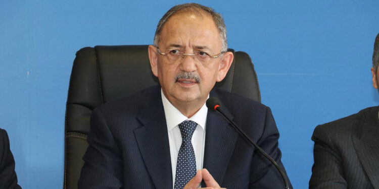 Bakan Özhaseki: Şehirlerin dijital ikizlerini çıkarıyoruz