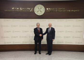 Bakan Şimşek: Enerjide dışa bağımlılığımızı azaltıyoruz