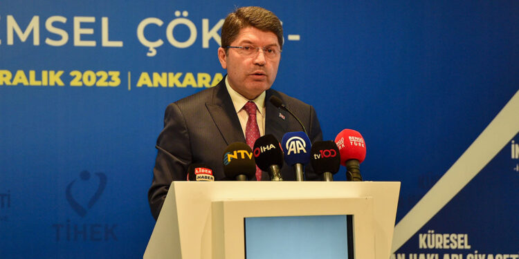 Bakan Tunç'tan 'yargı reformu paketi' açıklaması