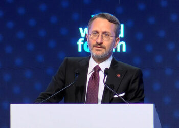 Birden fazla cephede liderlik etme arzusundayız
