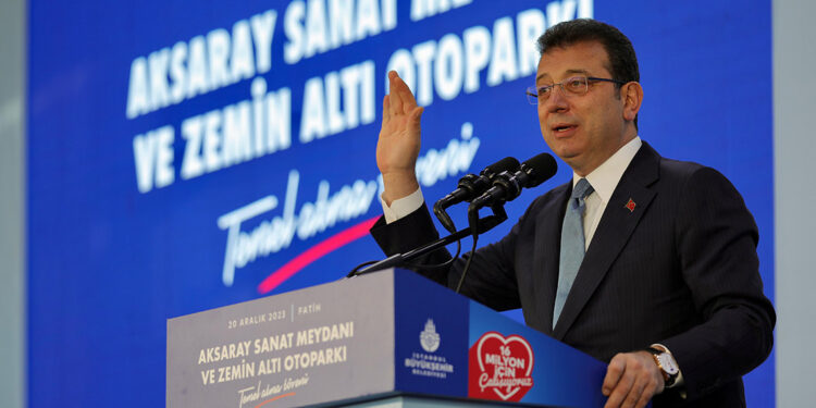 Bu dönemin modası İBB ve İmamoğlu'na saldırmak