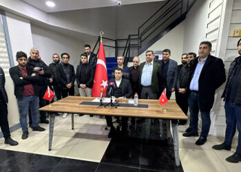 Diyarbakır’da il ve 17 ilçe başkanı, İYİ Parti'den istifa etti