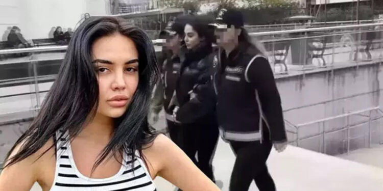 Ece Ronay'ın telefonu inceleniyor