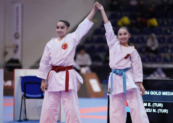 Elizan Sağlam, karate kata dünya şampiyonluğunu kazandı