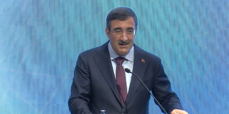 Enflasyonda aylık bazda düşüşler başladı