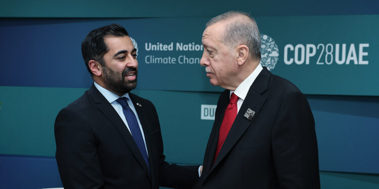 Erdoğan, İskoçya Başbakanı Yusuf’la bir araya geldi