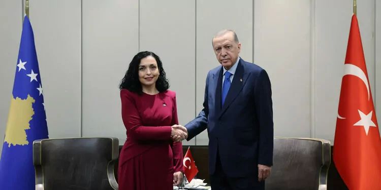 Erdoğan, kosova cumhurbaşkanı ile görüştü  