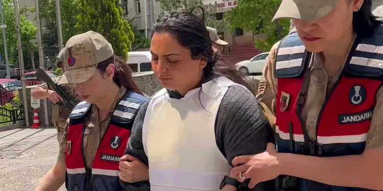 Eşini öldüren gürcistanlı kadına ağırlaştırılmış müebbet istemi