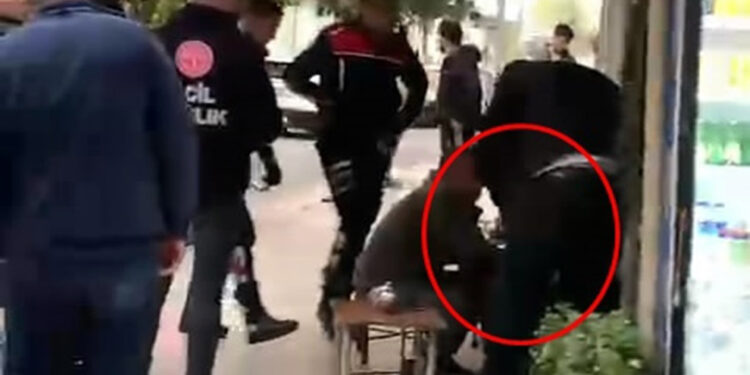 Eşiyle tartışıp kendini bıçaklayan Zeynel, tedaviye alındı