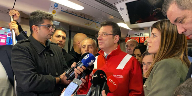 Eski dost düşman olmaz; ben o defteri kapattım