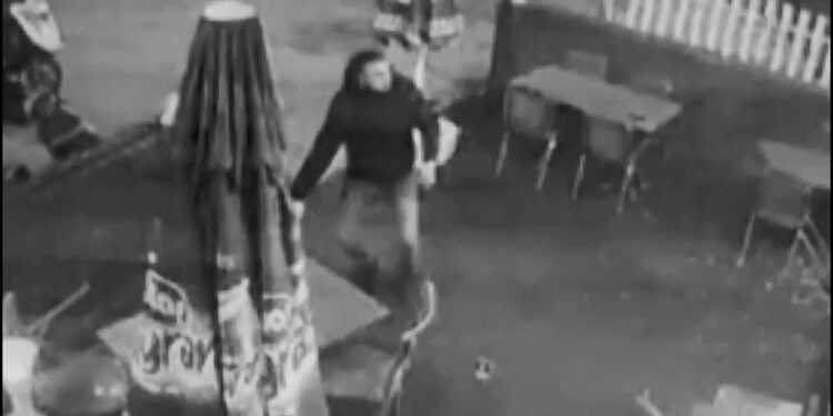 Eyüpsultan'da silahlı saldırılar: 1 ölü, 6 yaralı