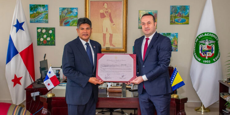 Fatih Kol, Panama’ya fahri başkonsolos olarak atandı